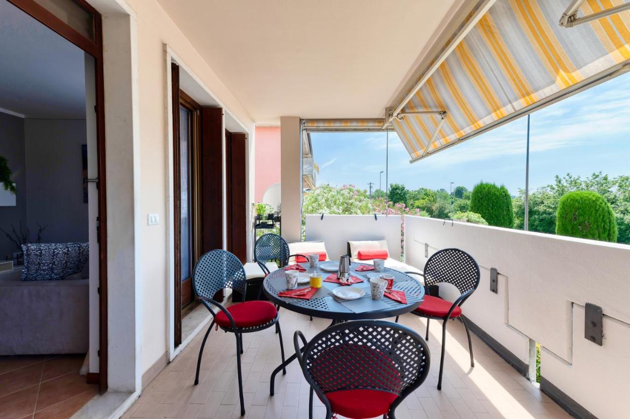 Wolf House - Sirmione Holiday Exterior photo